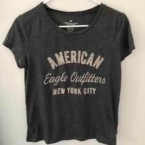 gray AEO short sleeve t-shirt, size medium